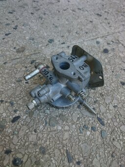 karburátor Babeta 220