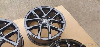Honda civic crv chr suzuki swift toyota 5x114,3 r17