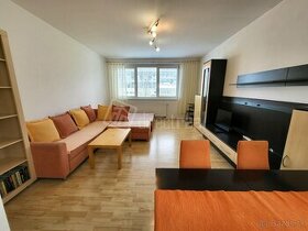 Priestranný 1-izbový byt vo výbornej lokalite Ružinov…