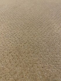 “Hotelový” koberec vhodný aj do bytu - TEPOVANÝ