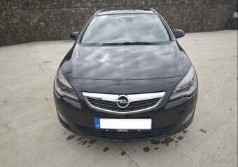Opel astra J ST 1.7. CDTI, kombi