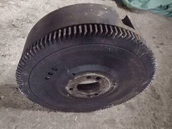 Zotrvacnik zetor
