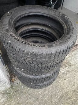 205/55 R17 95V Hankook winter icept Evo 2