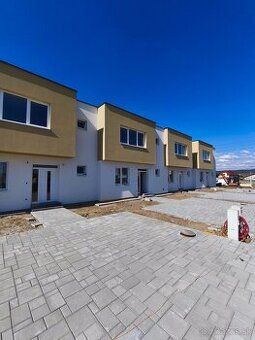 Rodinné domy - 5 izieb - 134 m2 - Garbiarska ul. Presov