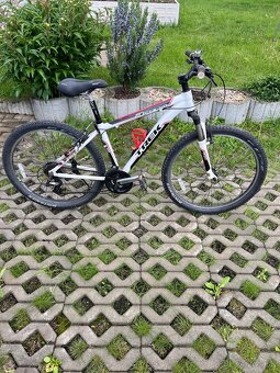 Horský bicykel Trek 3 Series 3700