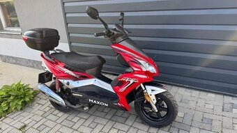 Skúter Maxon 125