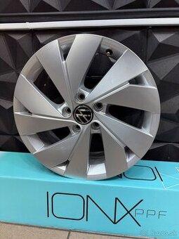 Volkswagen Golf 8 , 5x112 R17