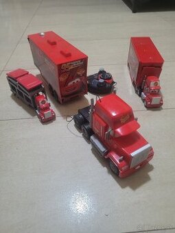 Mc Queen cars