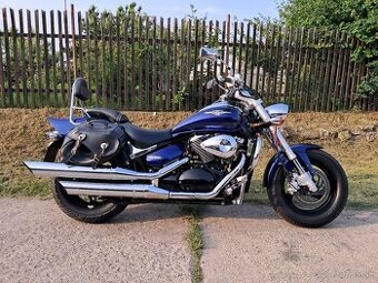 Suzuki intruder M 800