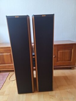 stĺpové reproduktory