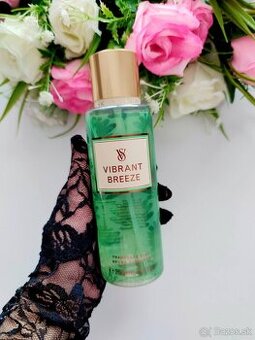 Vibrant Breeze mist Victorias Secret