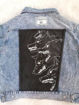 Ručne maľovaná riflová bunda Wolf
