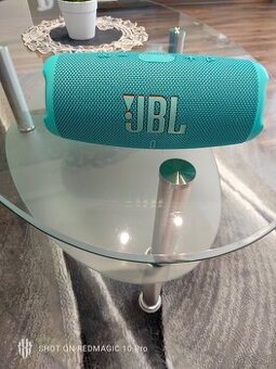 JBL Charge 5 – skoro nový, iba 5 mesiacov starý