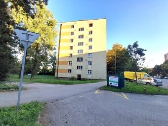 Predaj 2 izbový byt, 56m2, Podhradová - 1