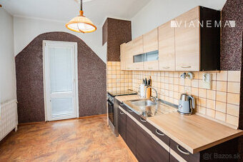 IBA U NÁS ZNÍŽENÁ CENA 3 izbový byt, loggia, Bardejov