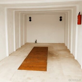 Predaj Garáže s jamou na Malokarpatskej ul. V Pezinku