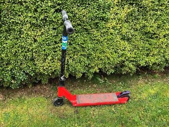 Detská " skákacia " kolobežka