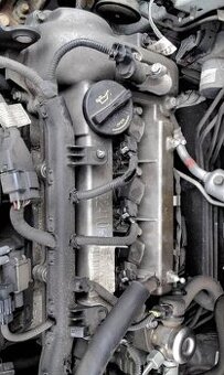 HYUNDAI i30 1.6 GDi 2014 predám MOTOR G4FD benzín  Predám K4