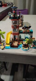 Predám 2ks Lego Friends Záchranné centrum a Domček na pláži