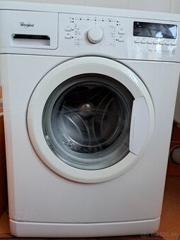 Whirlpool Slim pračka