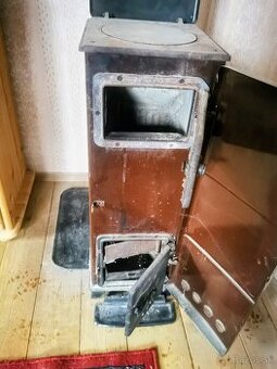 Predám Petrík aj s dymovodom