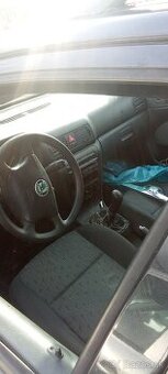 Predám alebo rozpredám škoda Octavia combi 1