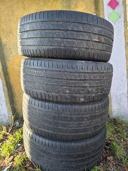 Ponúkame 4 letné pneumatiky Barum Bravur 225/50 R17