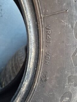 Predam letne pneu 4x 225/60R17 Firestone