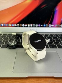 Samsung Galaxy Watch 6 40mm - výstavný kus