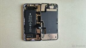 Apple iPhone 11 - na diely, bez základnej dosky - 1