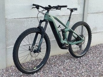 Elektro bicykel Cube Stereo Hybrid 140 HPC Race 625 green 20