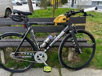 Cestný bicykel CINELLI