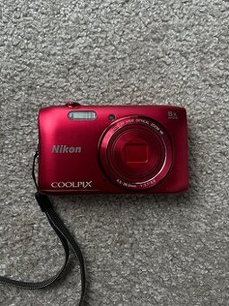 Nikon Coolpix s3600 - rezervované