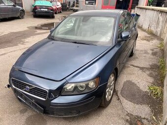 Rozpredám Volvo s40