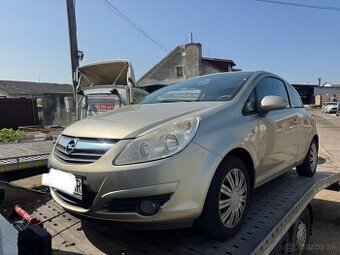 Opel Corsa D na náhradné diely 2008