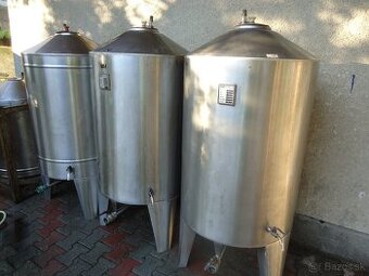 Nerezové tanky 500l - 1