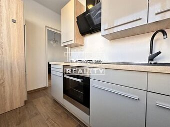 TUreality ponúka na predaj krásny slnečný a veľký 2i byt...