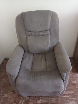 polohovateľné kreslo