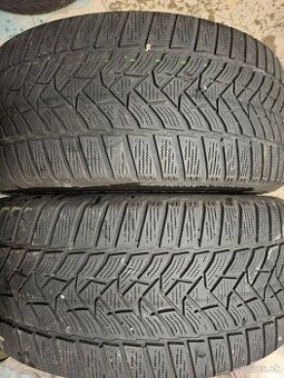 235/45R17 Dunlop