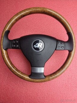 Drevený volant VW