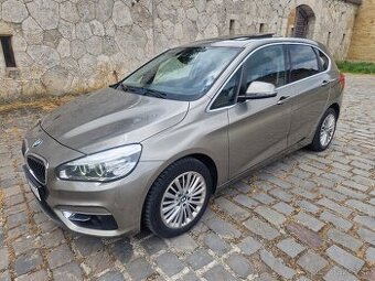 BMW 218d Active Tourer Luxury Line