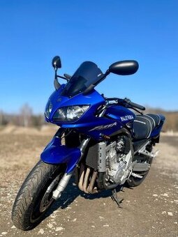 Yamaha FZS 1000 Fazer krásný stav