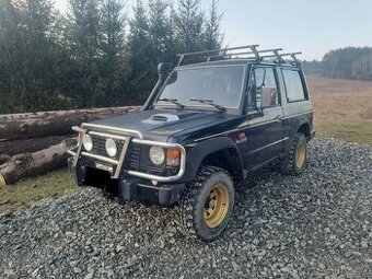 Predám mitshubishi pajero 1