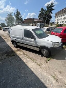 Rozpredám Peugeot Partner 1,4 benzín+ LPG