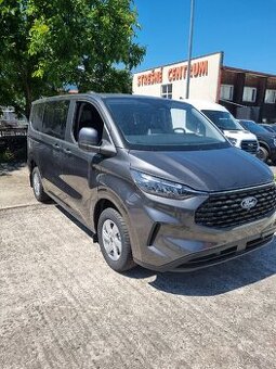 Predam Ford Turneo Custom