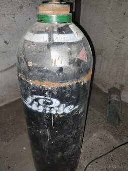 Tlakova flasa co2.