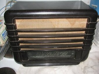 radio tesla rytmus