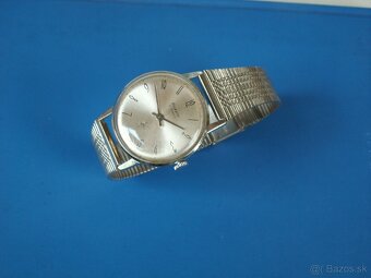 Hodinky Raketa..