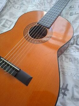 Na predaj kvalitná gitara španielskej značky Alvaro