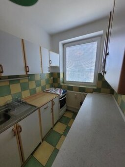 3 izbový byt v BA IV, Devínskej Novej Vsi (pri Volkswagene)